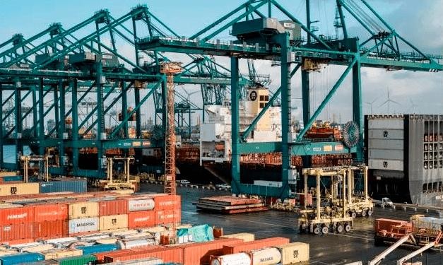 两家最大的集装箱航运公司也宣布不停靠美东萨凡纳港了