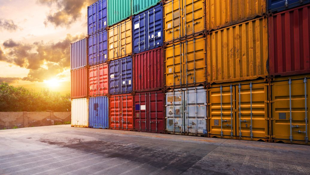 国内港口大量集装箱空箱堆积，但空箱堆积不等于外贸下滑